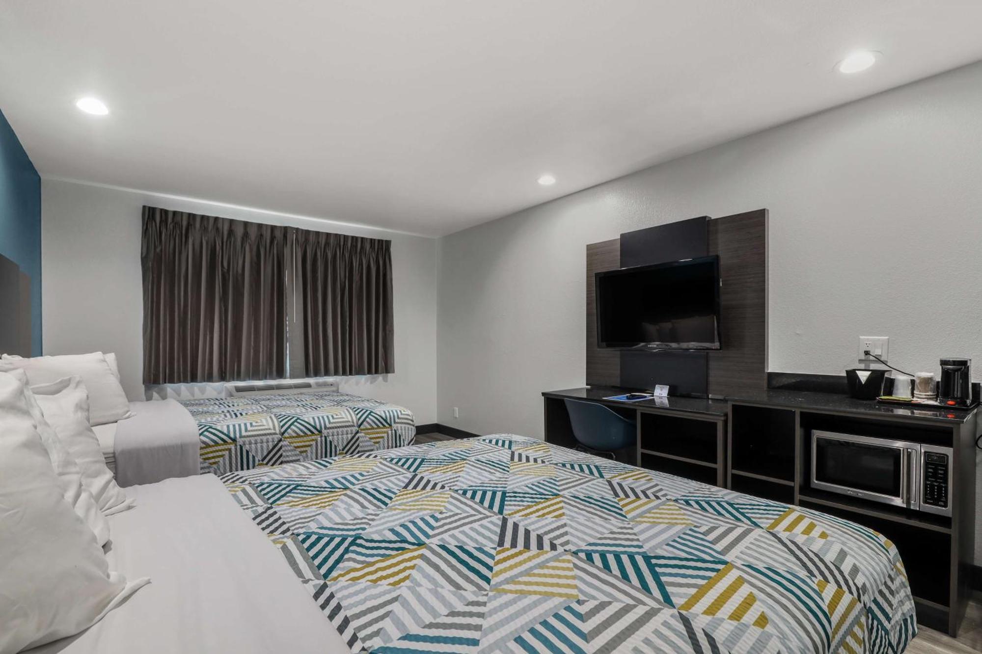 Studio 6 Suites Perris, Ca Bagian luar foto