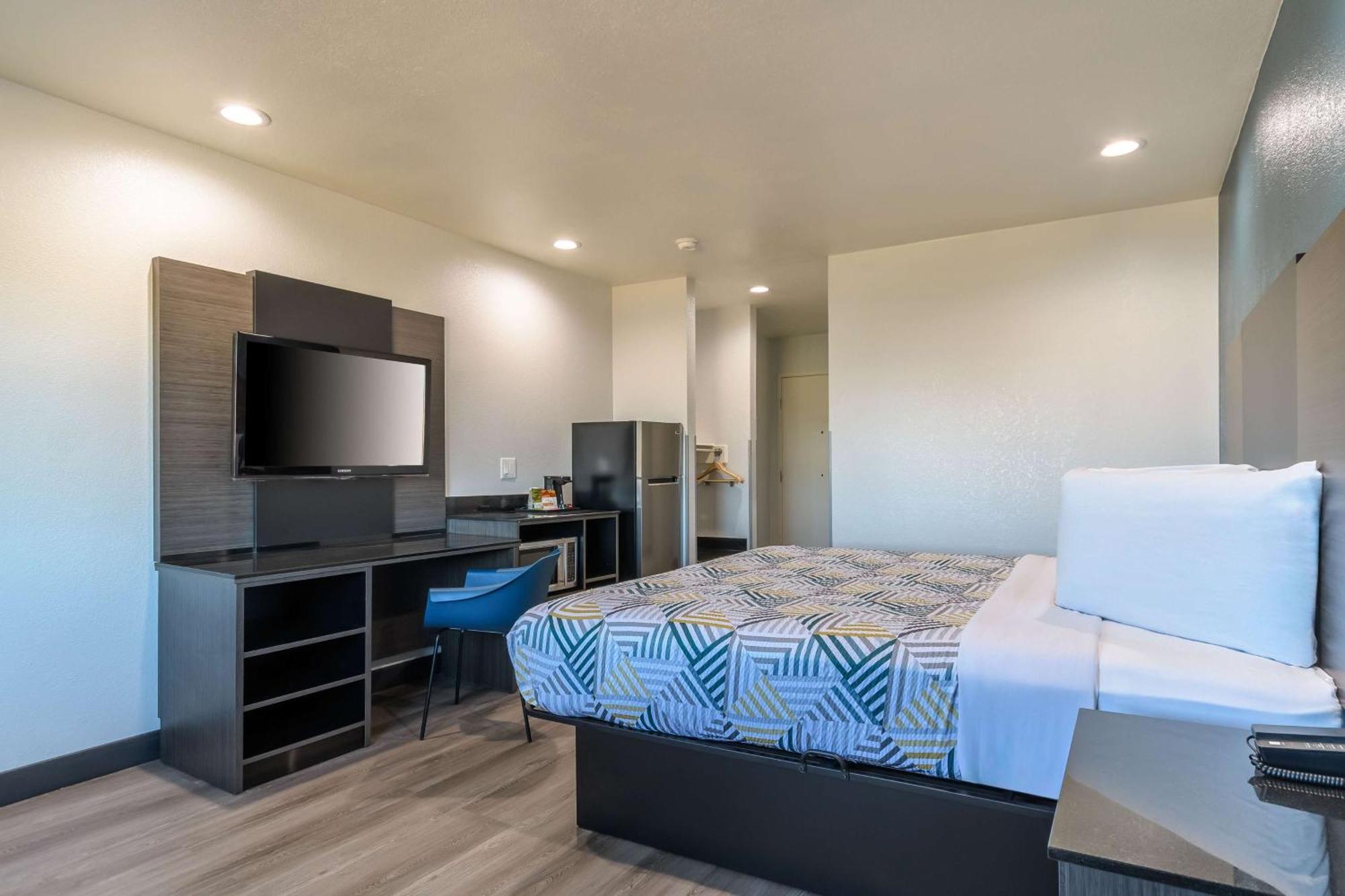 Studio 6 Suites Perris, Ca Bagian luar foto